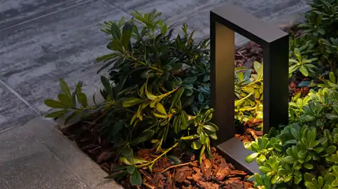 Arke, de rechthoekige bollard